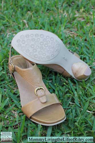 Aetrex Tanya Adjustable T-Strap Heel Sandals