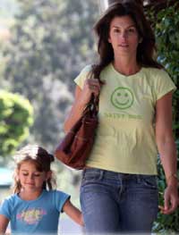 PeaceLoveMom Happy Mom Shirt Worn By Cindy Crawford